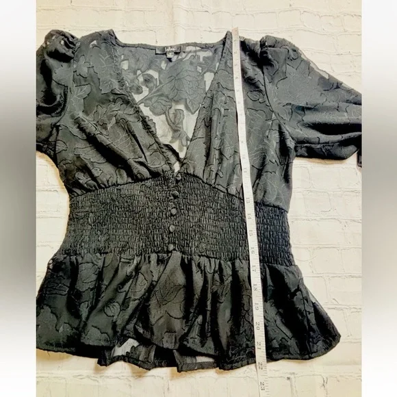 Lulus Women's M Patio Date Black Floral Burnout Lace Button-Up Long Sleeve Top - Picture 10 of 13
